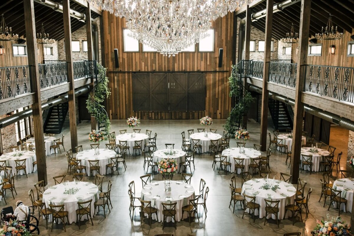 elegant-wedding-florals-tamara-menges-designs--15