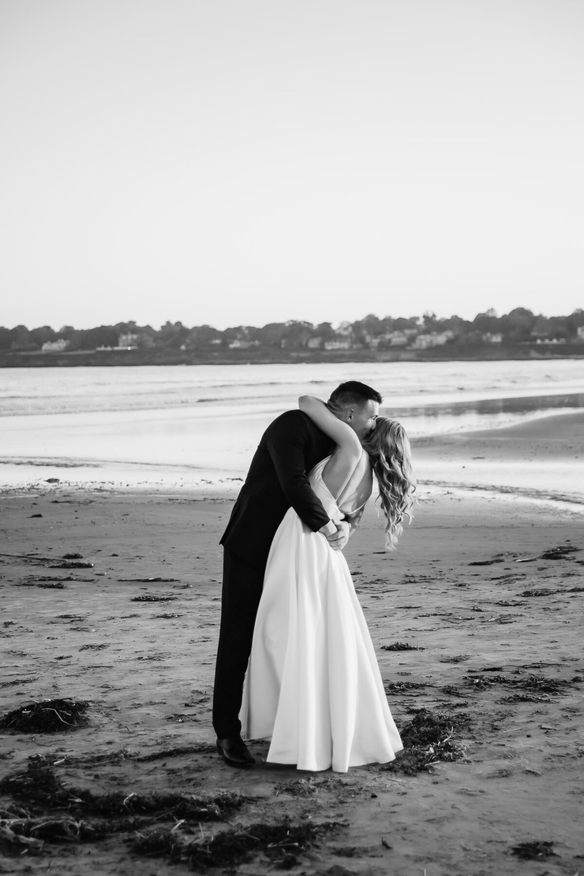 Nicole-Marcelle-Photography_128_newport-beach-house-wedding-erica-joe