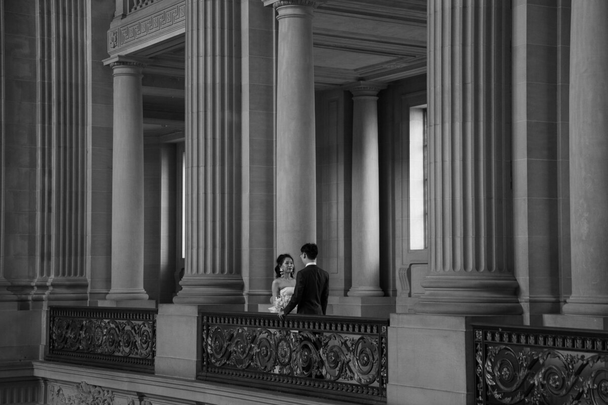 Joyce Li Photography Destination Wedding Elopement Engagement Lifestyle Portrait Photographer West Coast Seattle Washington California sfcityhallelopement-43