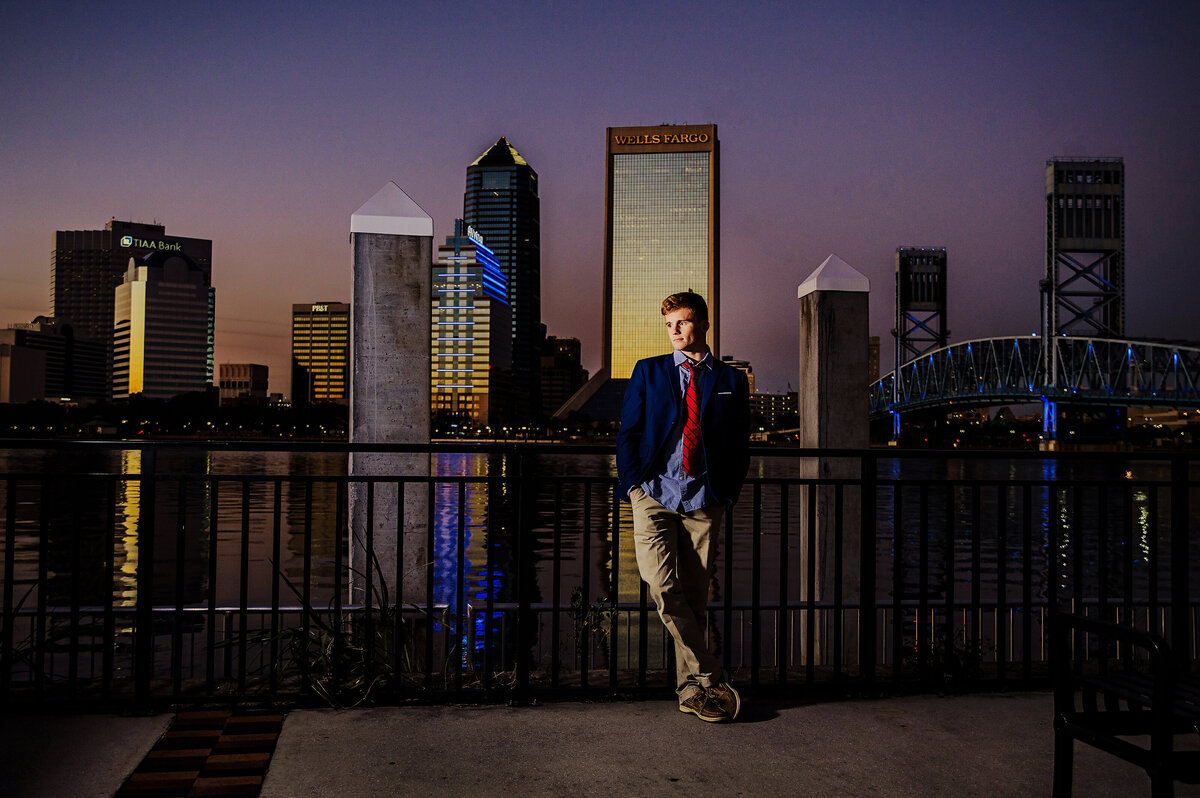 jacksonville Senior downtown photograh