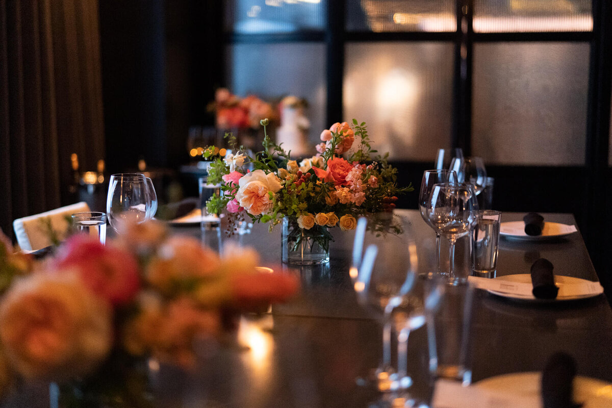 chicago-elopement-dinner-rpm-italian-tablescape-florals-2