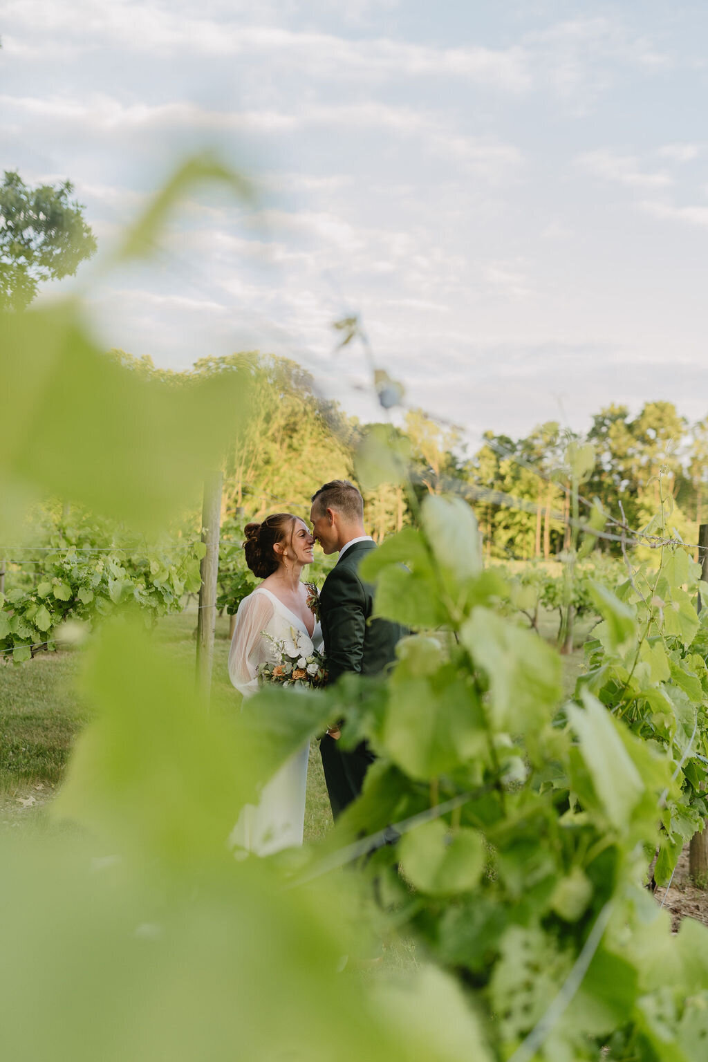 Michigan-Vineyard-Wedding (1)