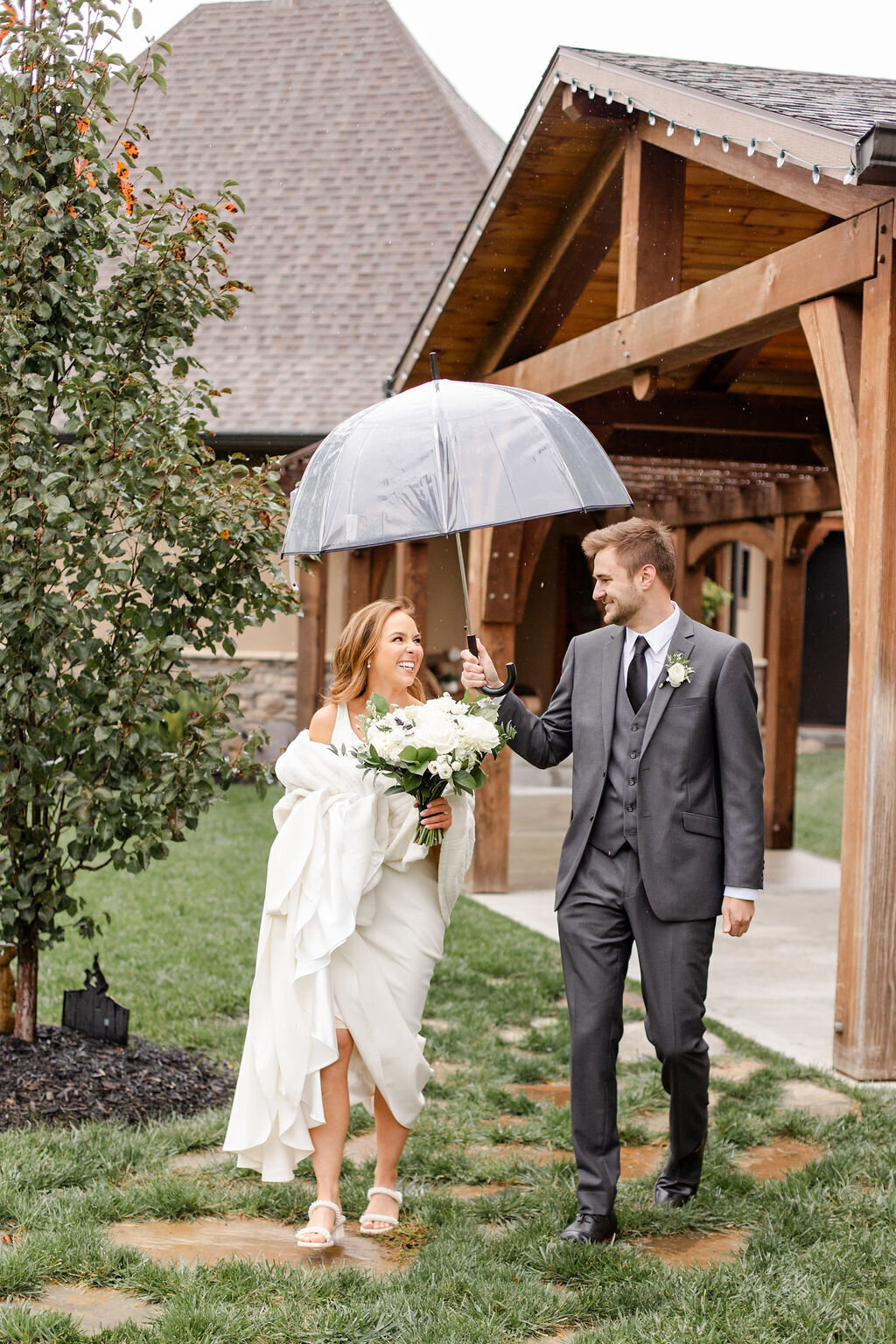 emily_and_nickweddinghighlights091