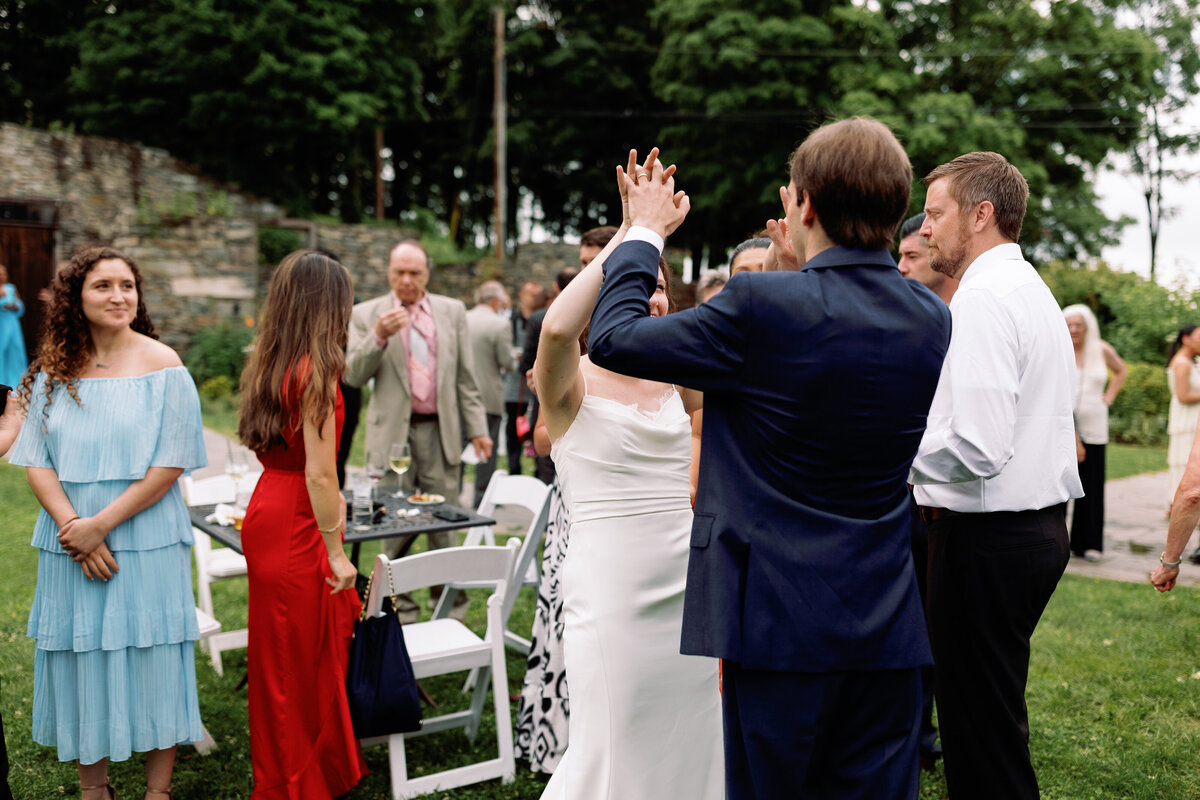 red-maple-vineyard-wedding-alex-healy-photo21