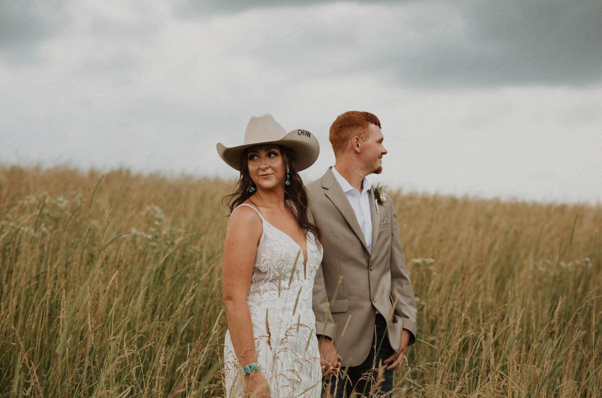 ChinnWedding_KenzieReiss_KenzieCaptures_JoplinMOWeddingPhotographer_ColoradoElopementPhotographer-207