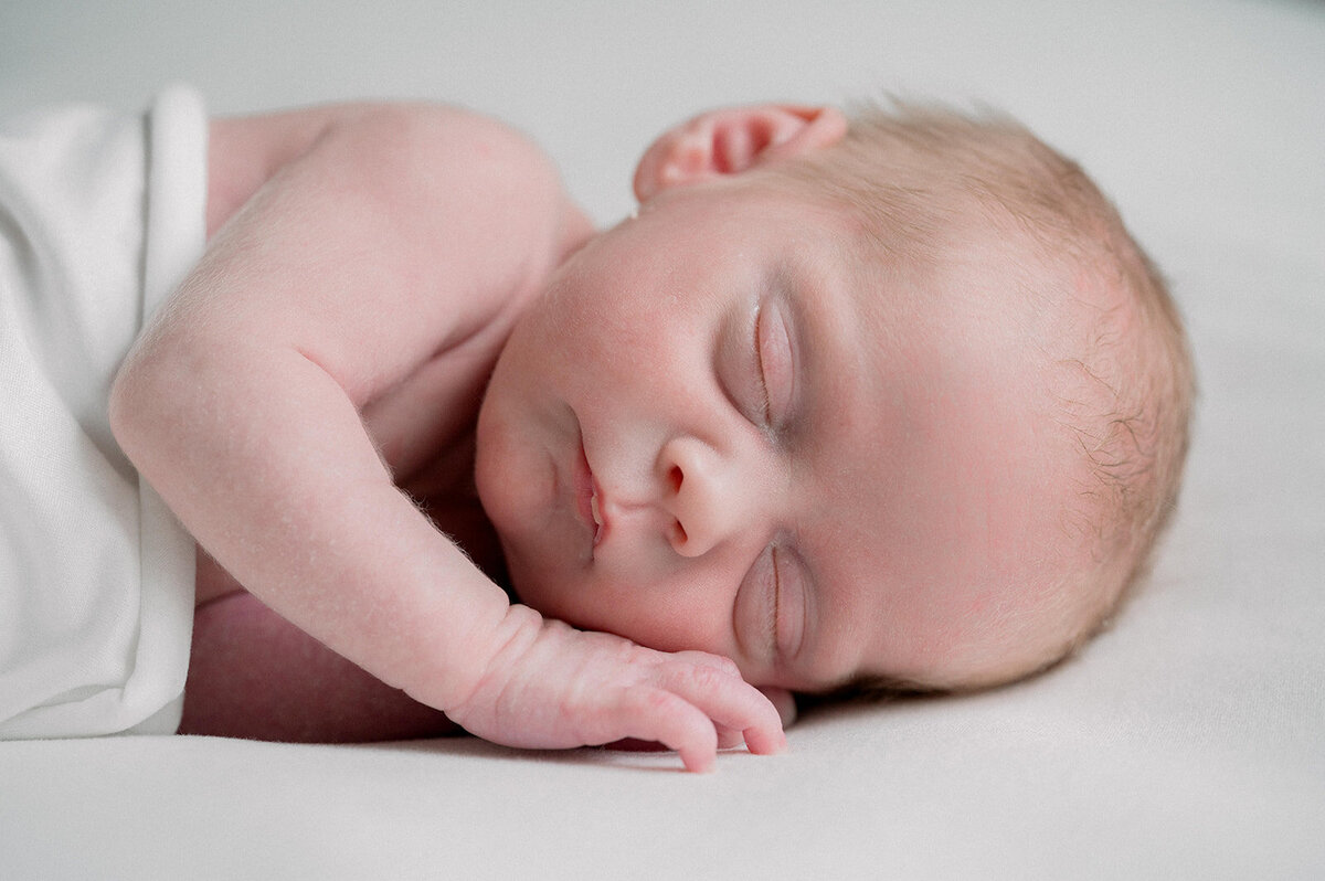 carmen_may_photography_pittsburgh_newborn_photos-17