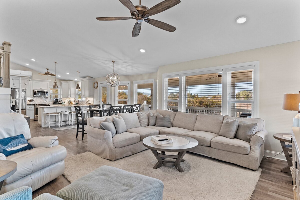 Luxury-Beach-Rentals-Holden-Beach-NC35
