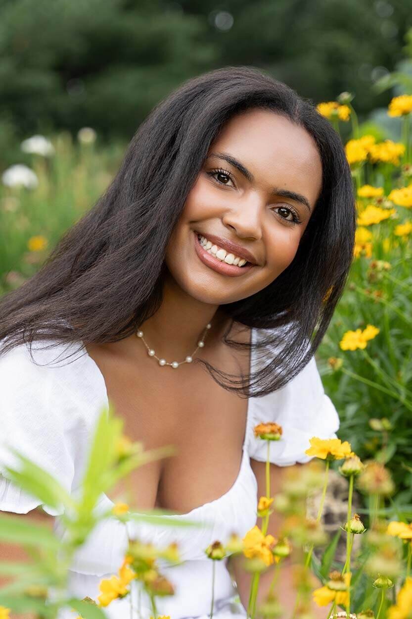 senior-photos-in-minneapolis-garden