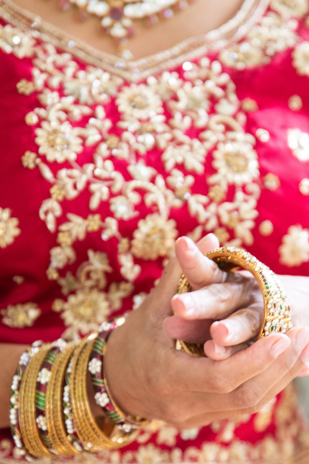 gold-bangles-indian-bride