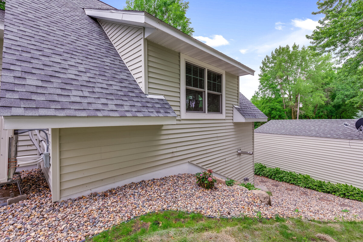 7302 Isaak Ave NW_26-SMALL
