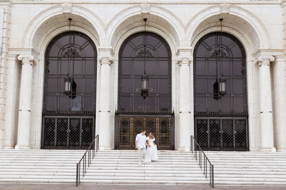 Detroit Institute of Arts Engagement Session in Detroit