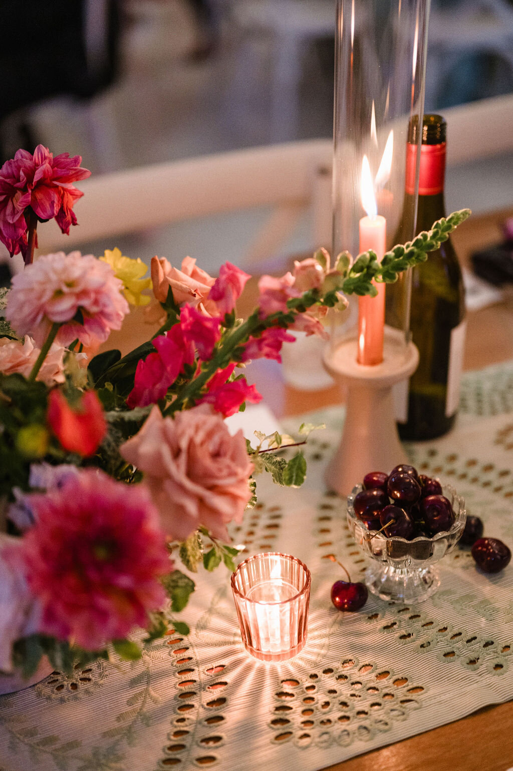 Etre Farms Colorful Summer Wedding in SoutWest Michigan_23