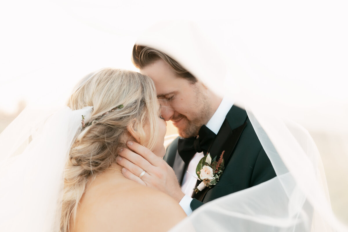 Minnesota Wedding Photographer Mikala Machemehl-32
