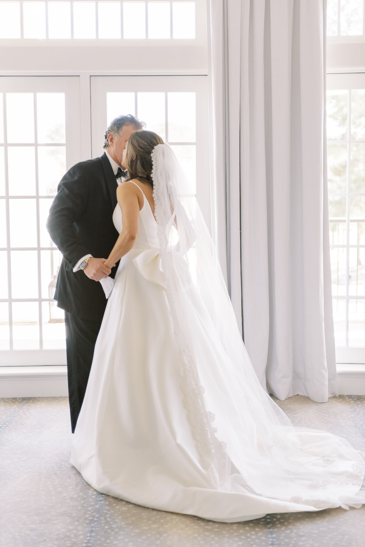 346_Elizabeth & Stokes Wedding_Ports_Lindsay Ott Photography