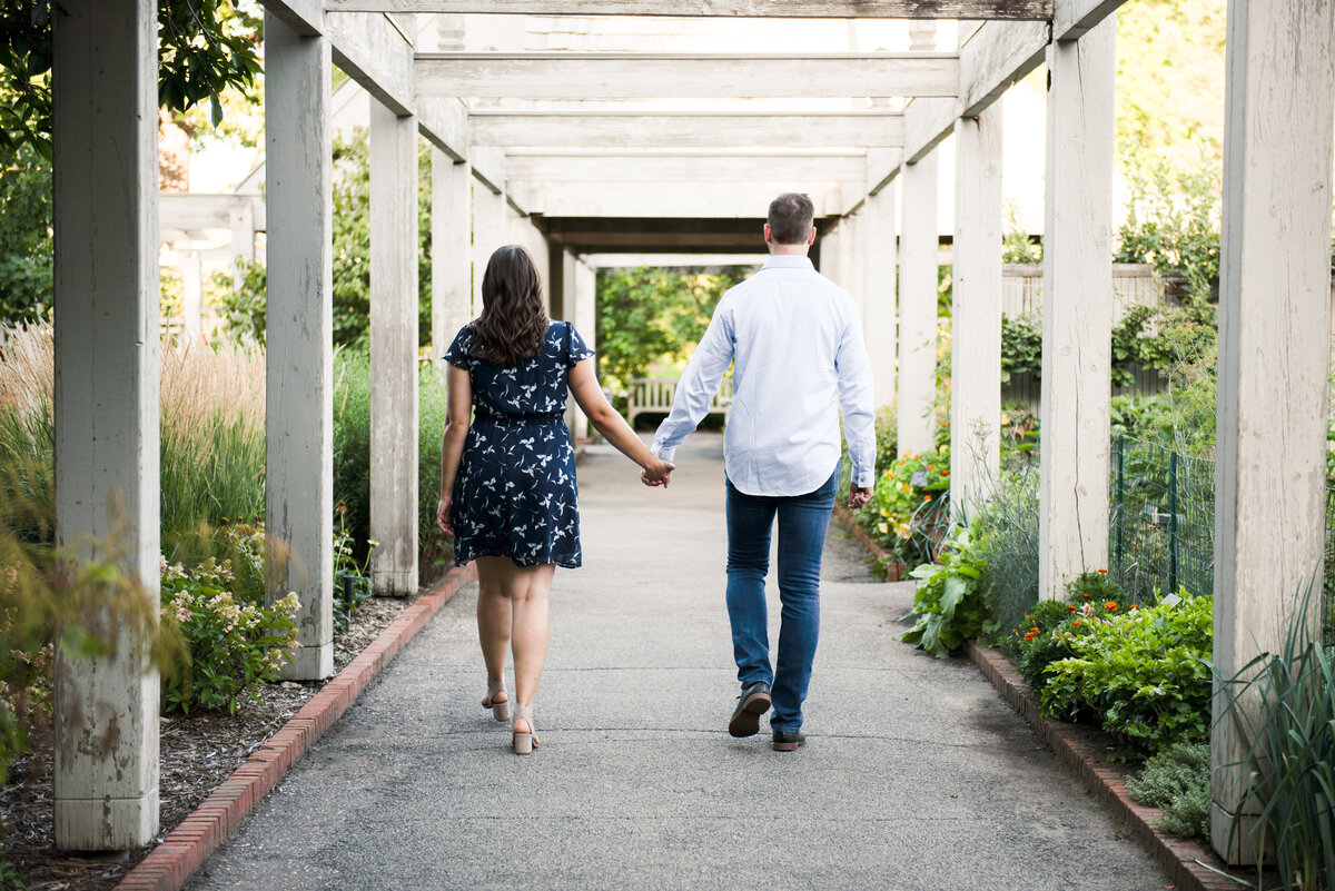 2658-Engagement Photography Nicole Hollenkamp St Cloud MN Central MN