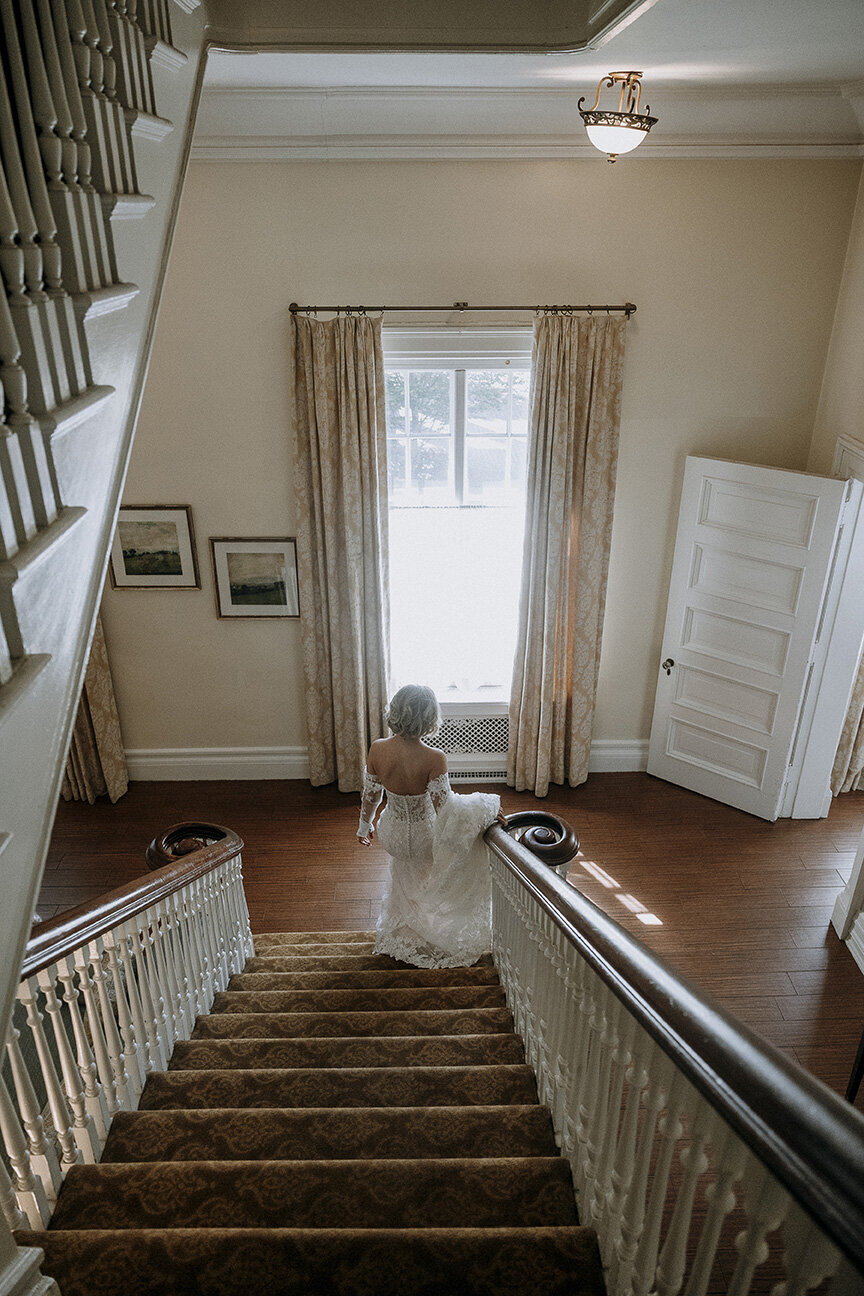 Mira Park Photography NY based wedding photographer Wedding day getting ready at Bourne Mansion in Long Island, NY