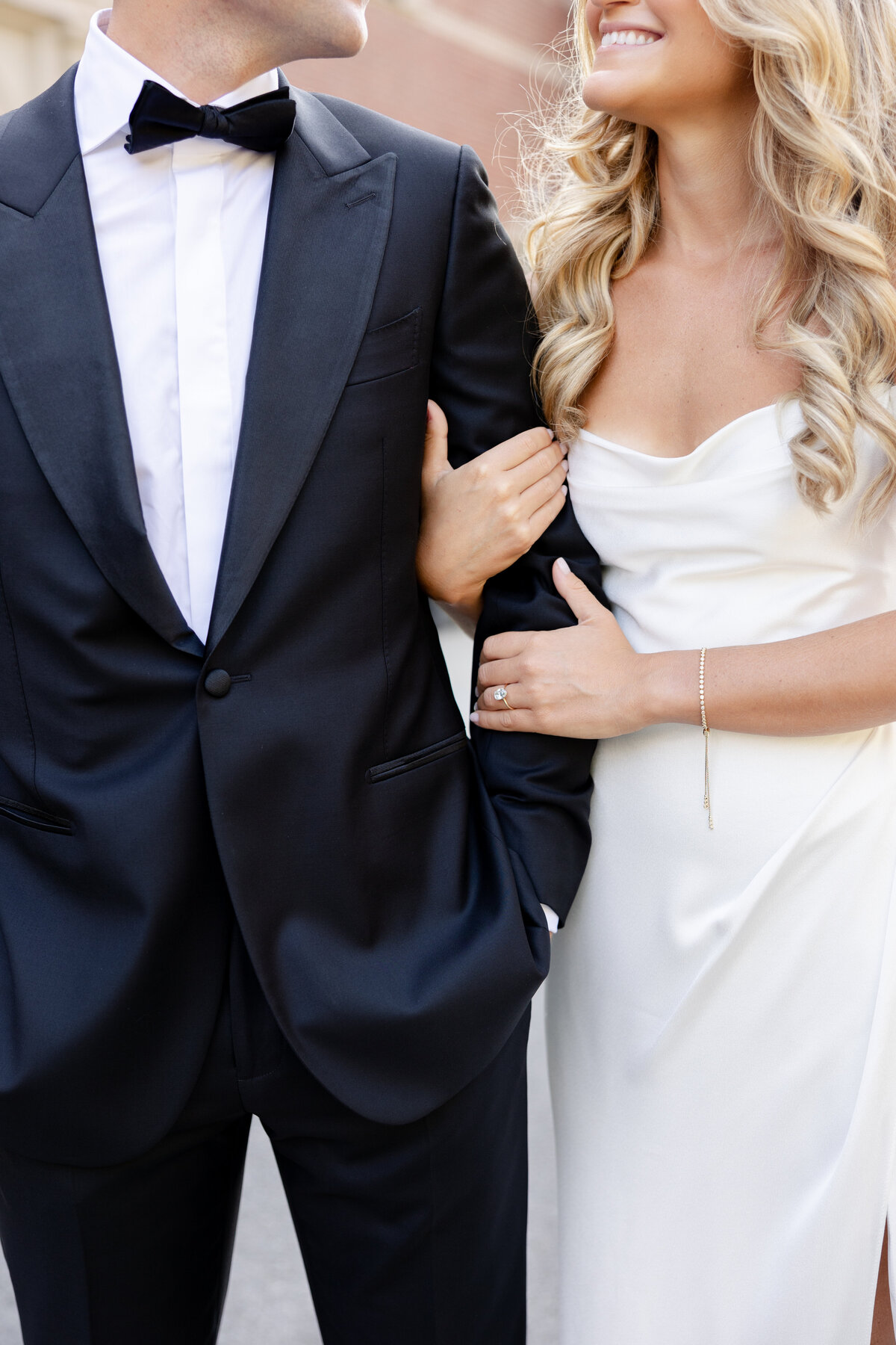 Lyra_Cullen_Wedding_Sneak_Peeks-22