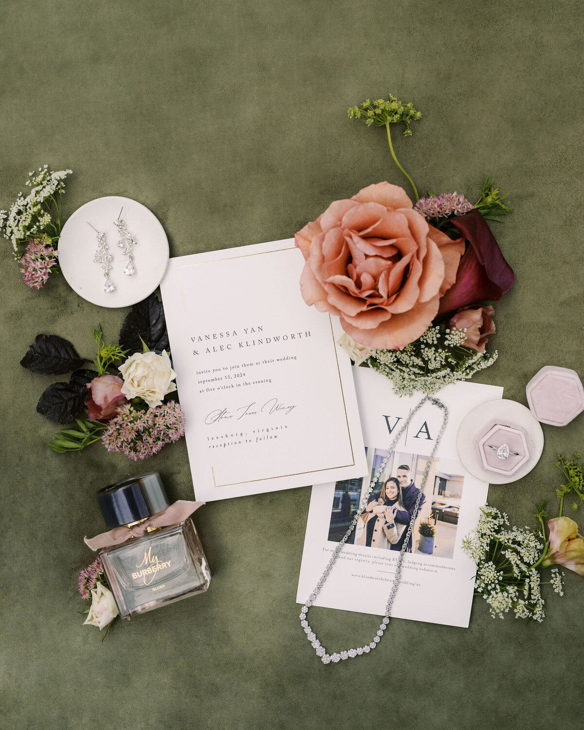 GettingReady_AVWedding_MaddyWilliamsPhotography-2