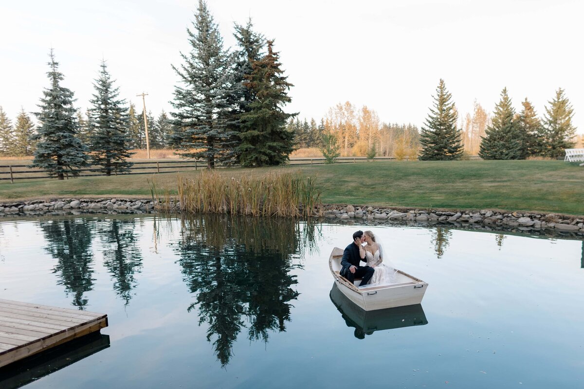 Edmonton Wedding Photos - Pine and Pond Wedding Venue (174)
