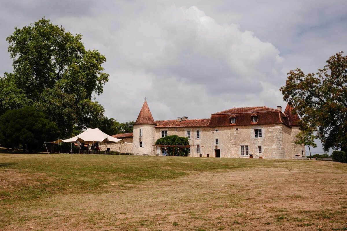 Emma and Josh's Chateau de Lerse Wedding-3