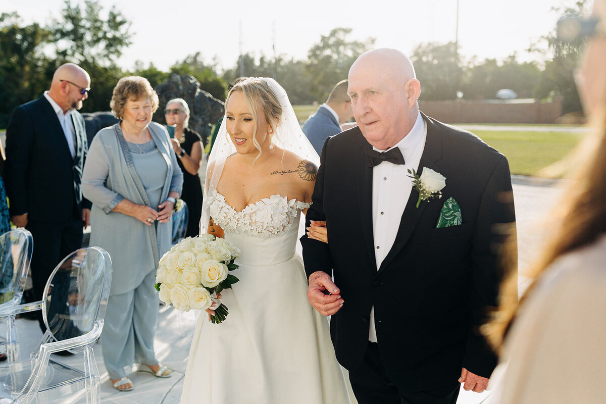 amber-mcwhorter-photo-whitehurst-elopement-chantilly-chic-celebrations-0133