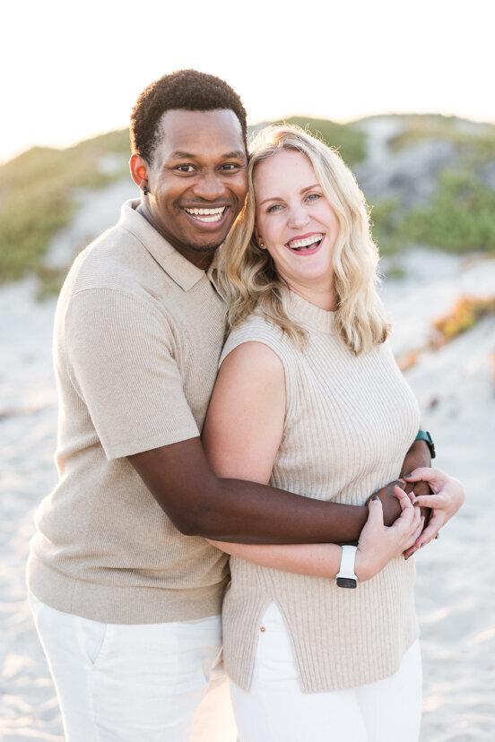couple-in-Coronado-sand-dunes