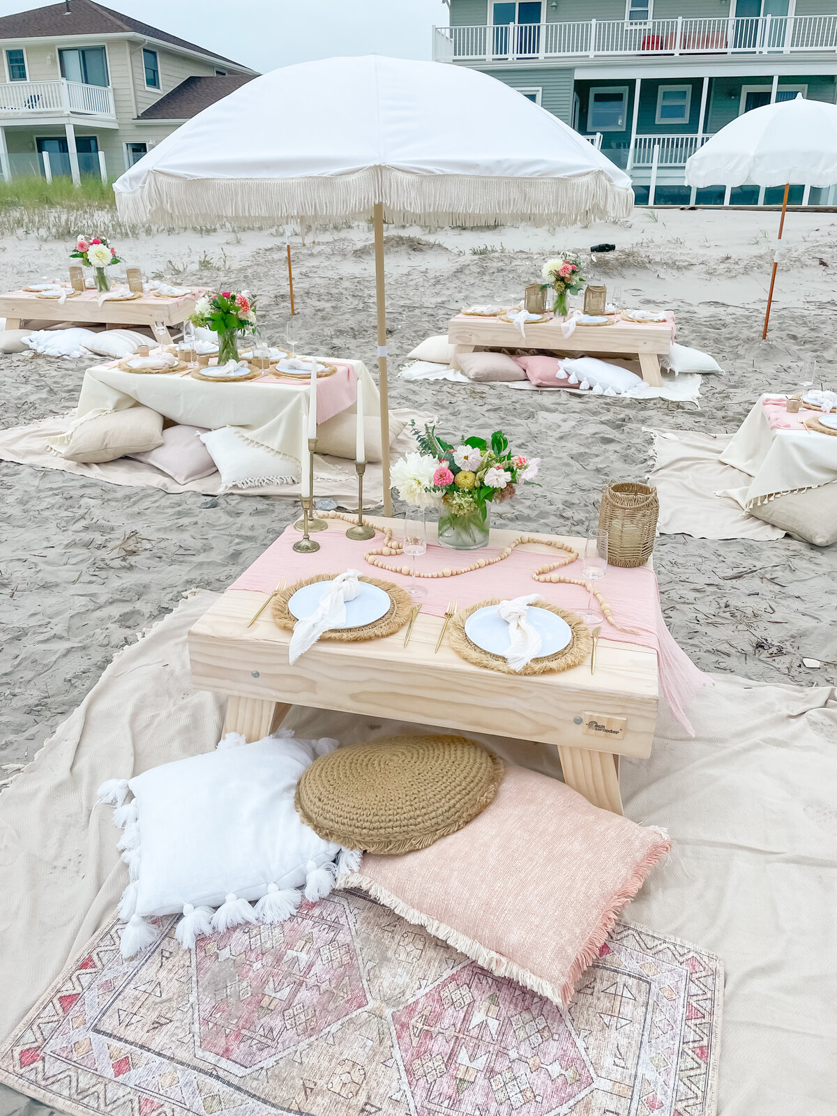 south-jersey-micro-wedding-beach-picnic-02