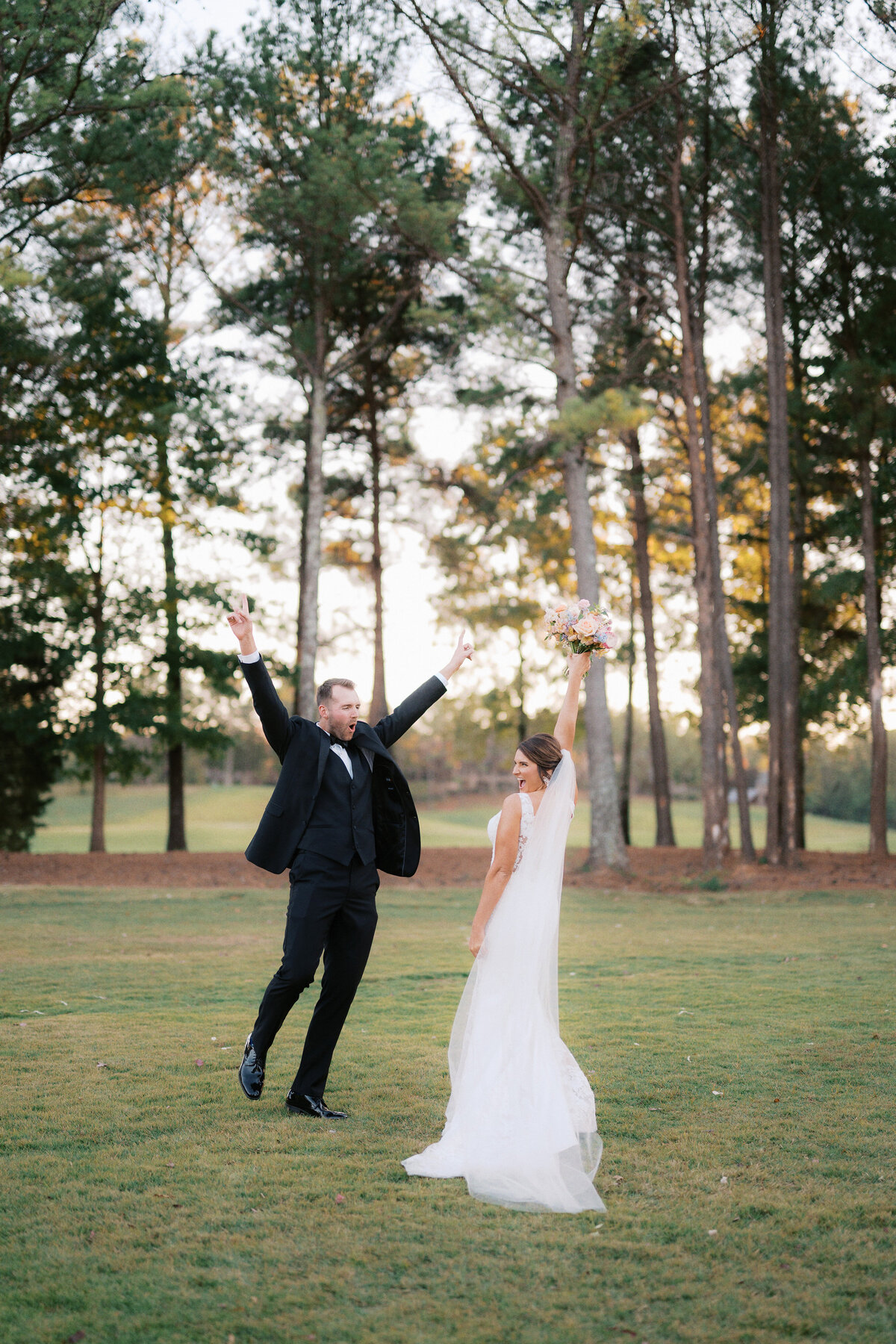 Renaissance Ross Bridge Resort Wedding Photographer-77