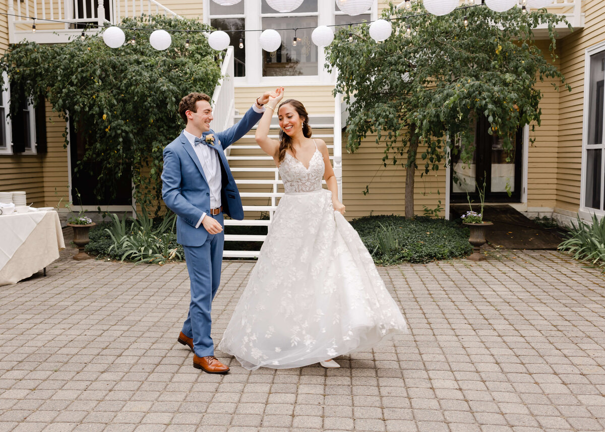 Lilac-inn-vermont-wedding