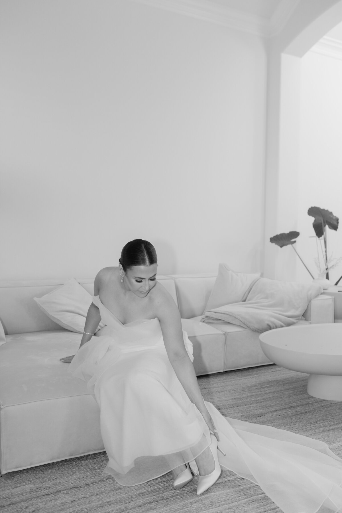 georgecoffeeandprovisions-dallas-wedding-izzicervantesphotography-sarahandfaris-20