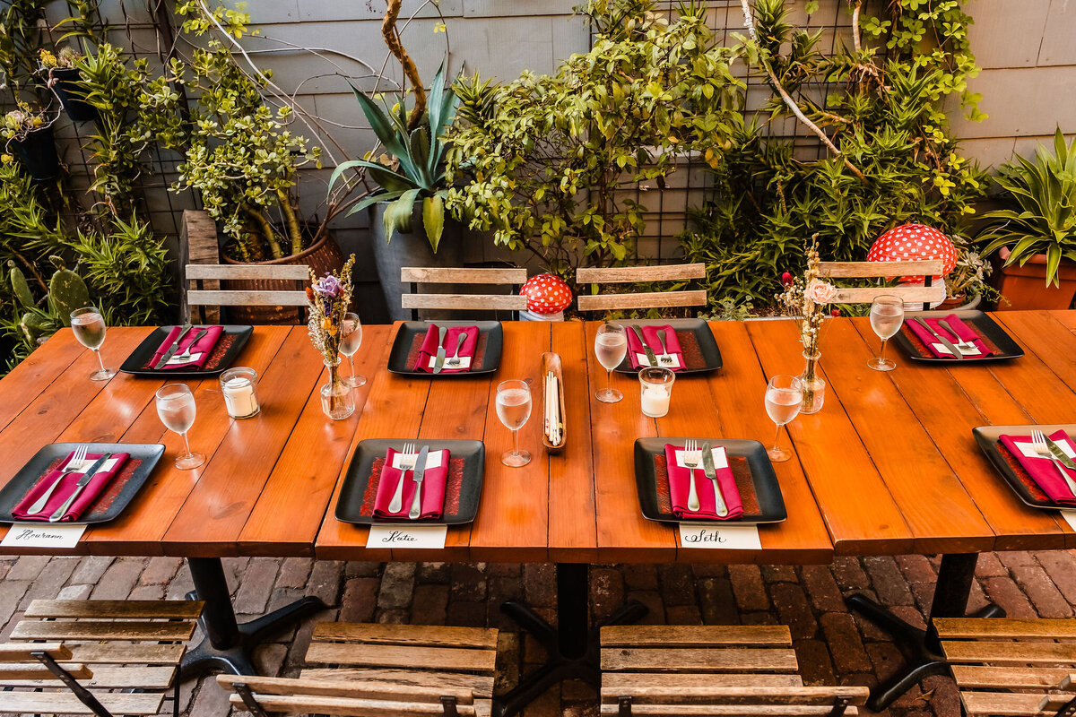 weddingreceptiondetailsstablecafe(8)