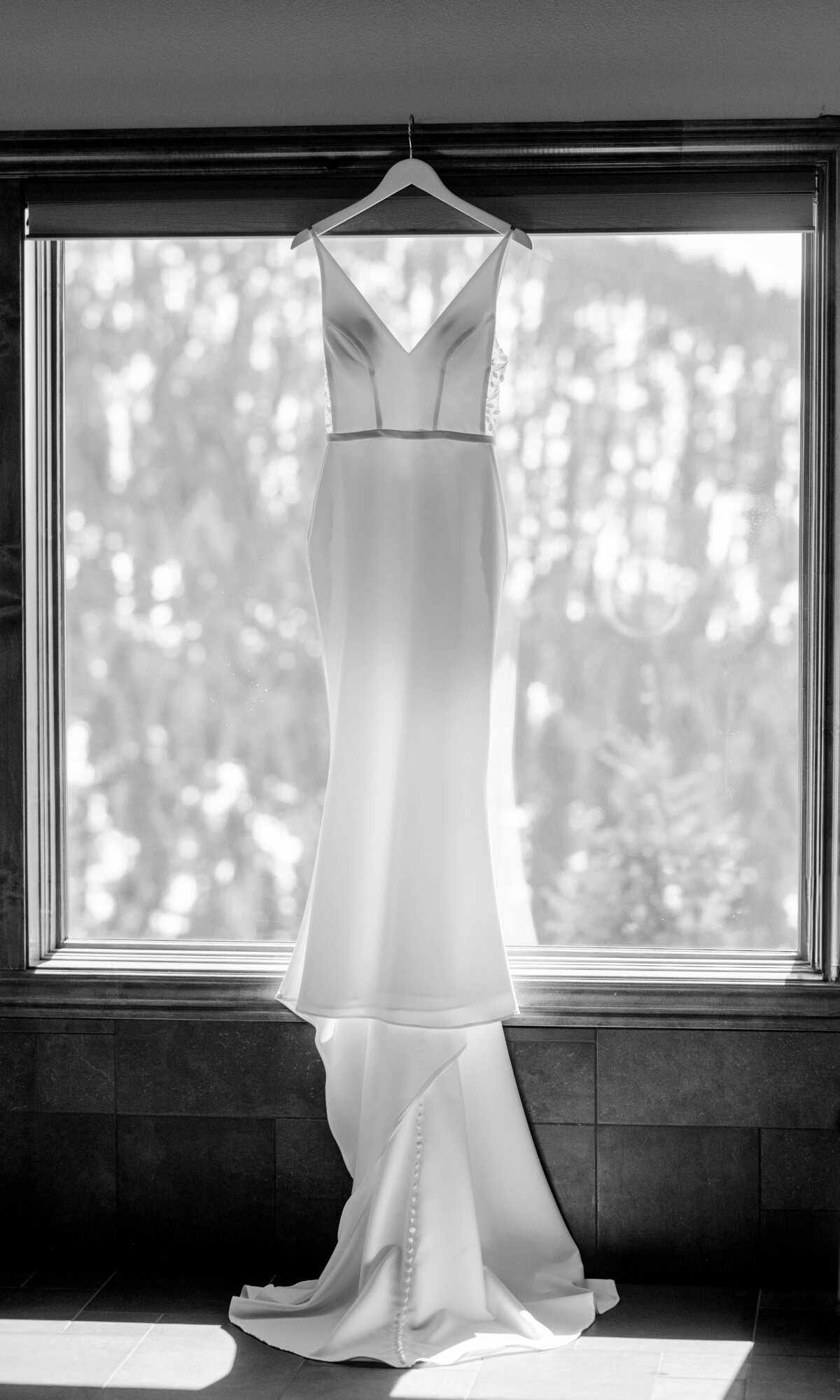 Wedding-Dress-Lake-Tahoe