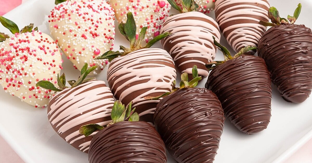 chocolate_covered_strawberries_fb