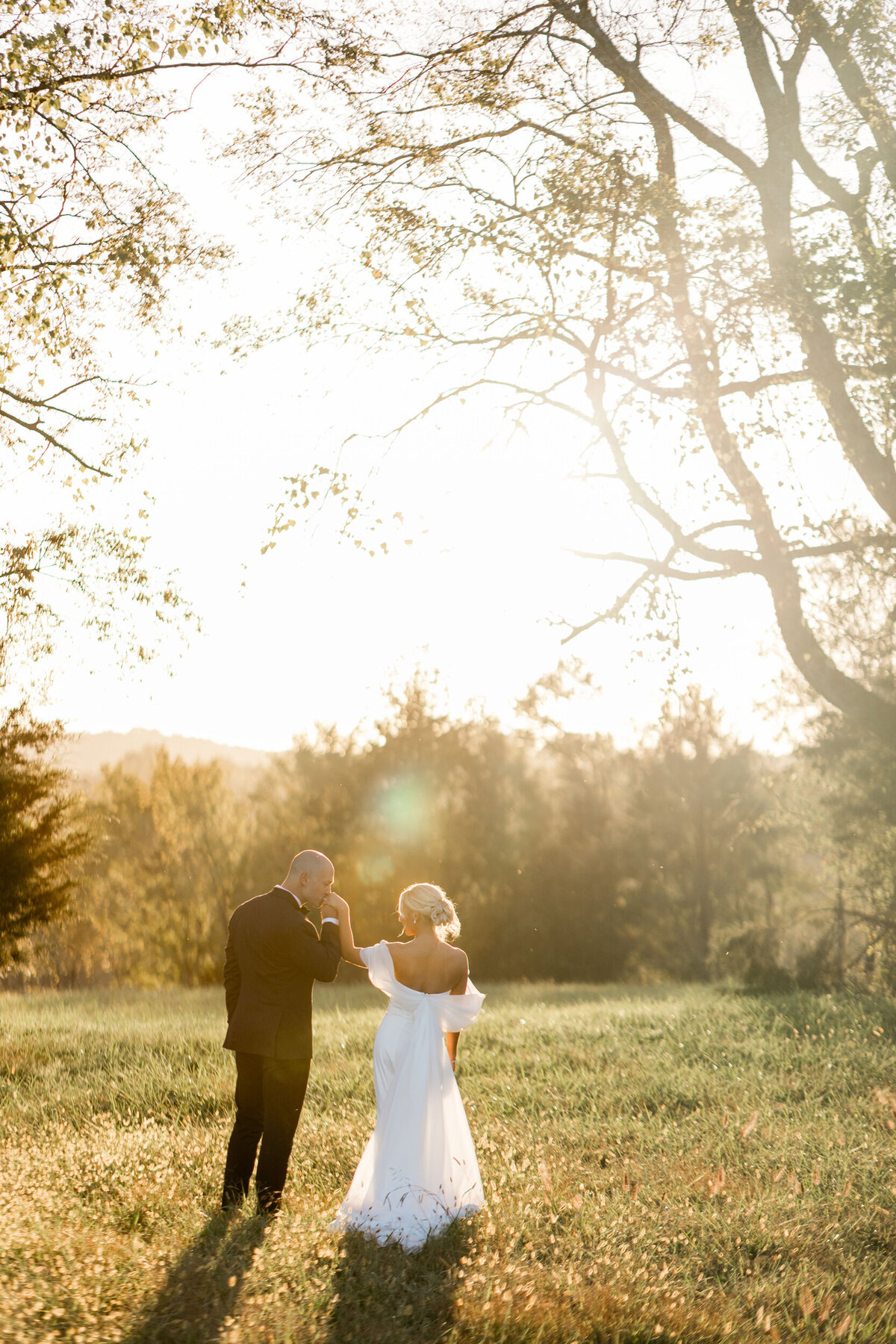 white-wedding-florals-34