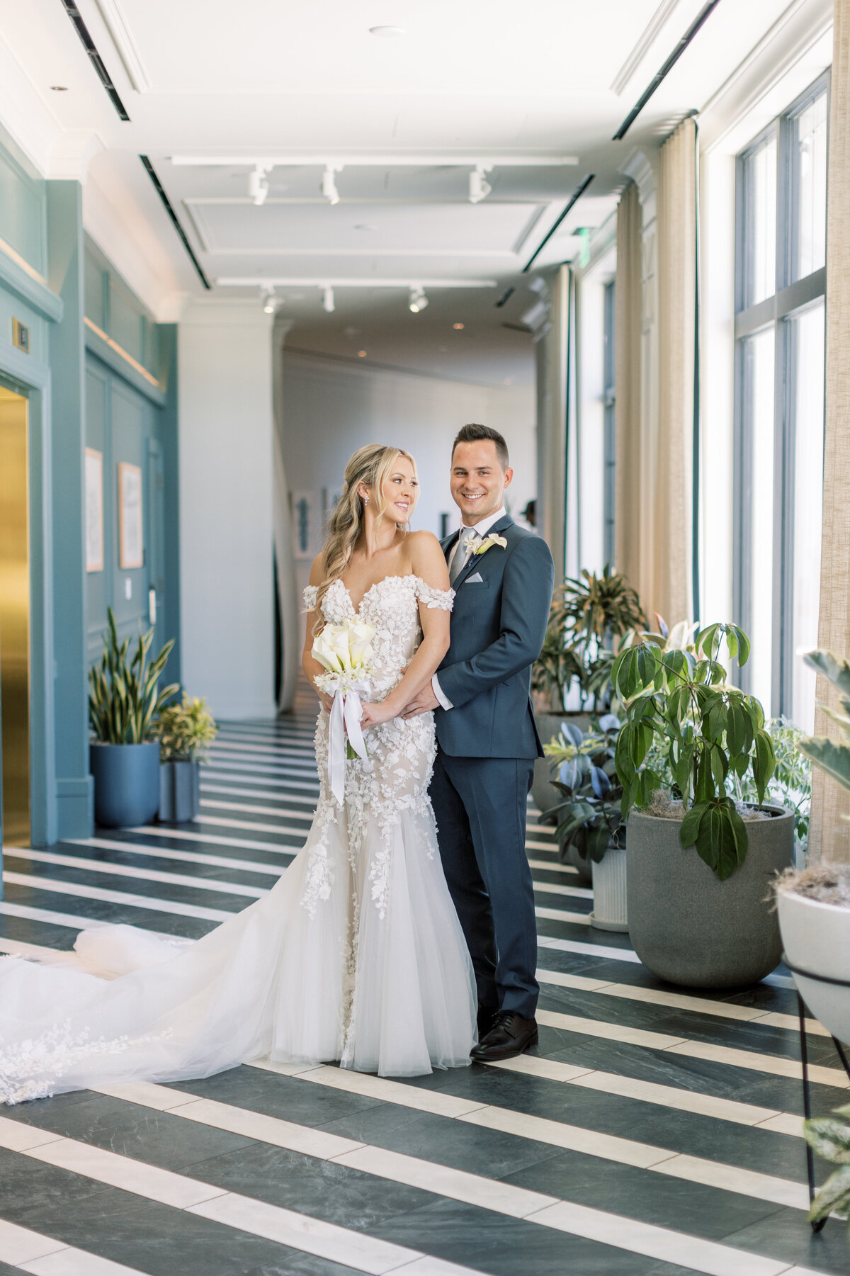36 - © 2023 Ashley Nicole Creative - Haley & Connor - Bride & Groom