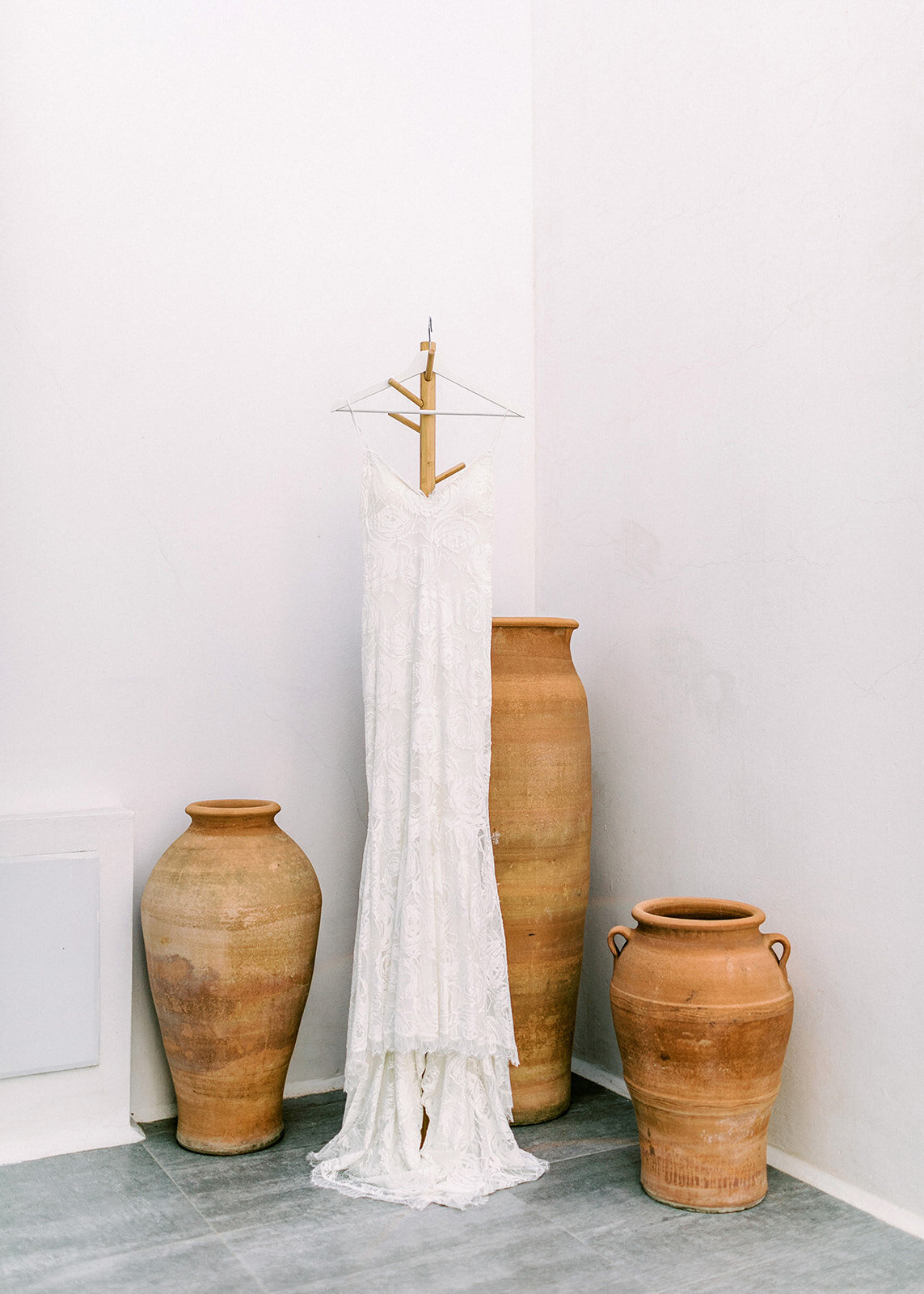 beach wedding with bohemian touches in rhodes greece (5)
