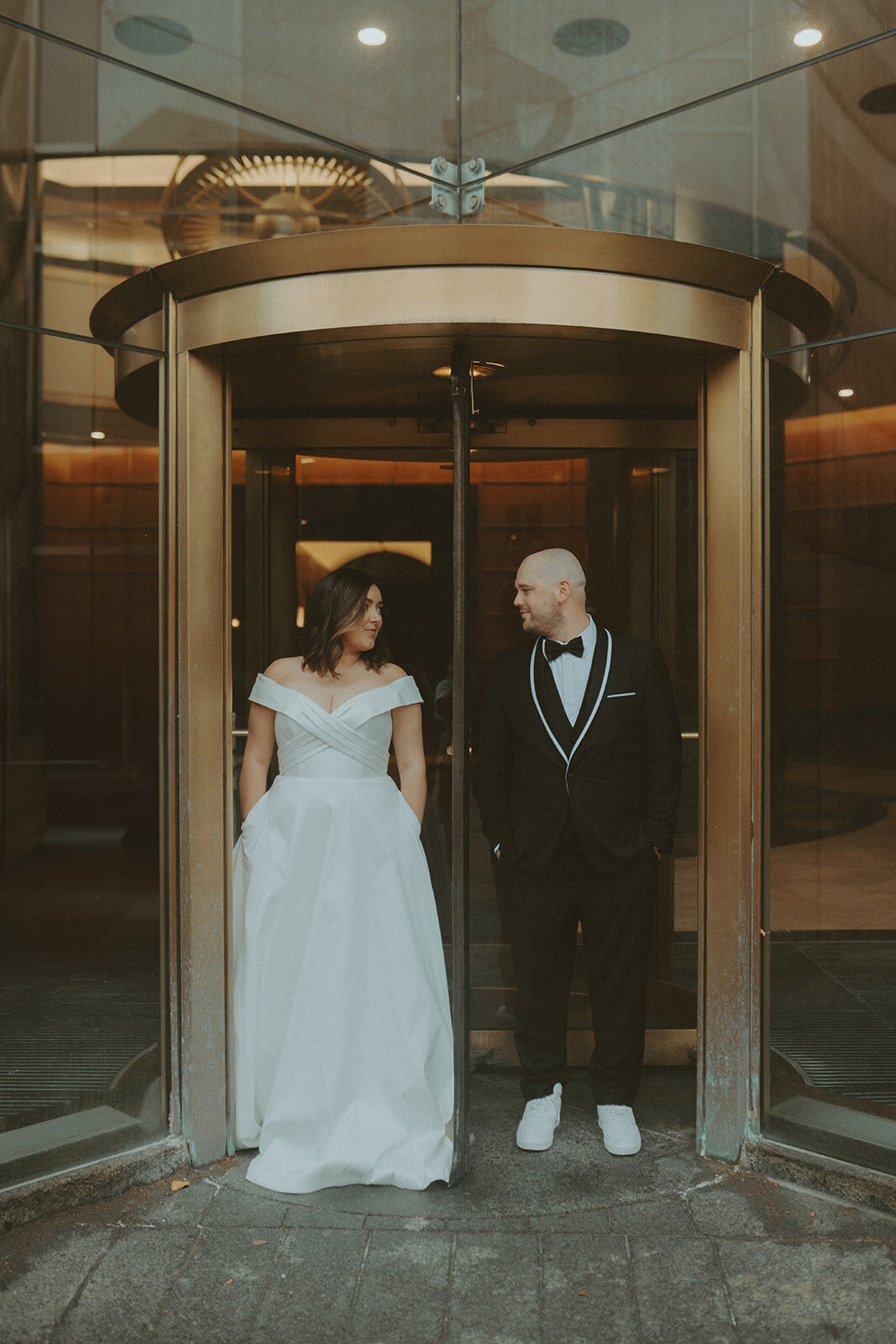 Loraleah Marie photography | The WinterGarden | Wedding | Rochester NY | NY wedding photographer | Best NY wedding photographers-206