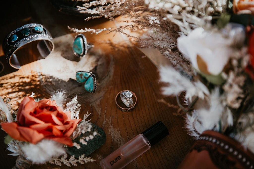 Wedding rings and trinkets