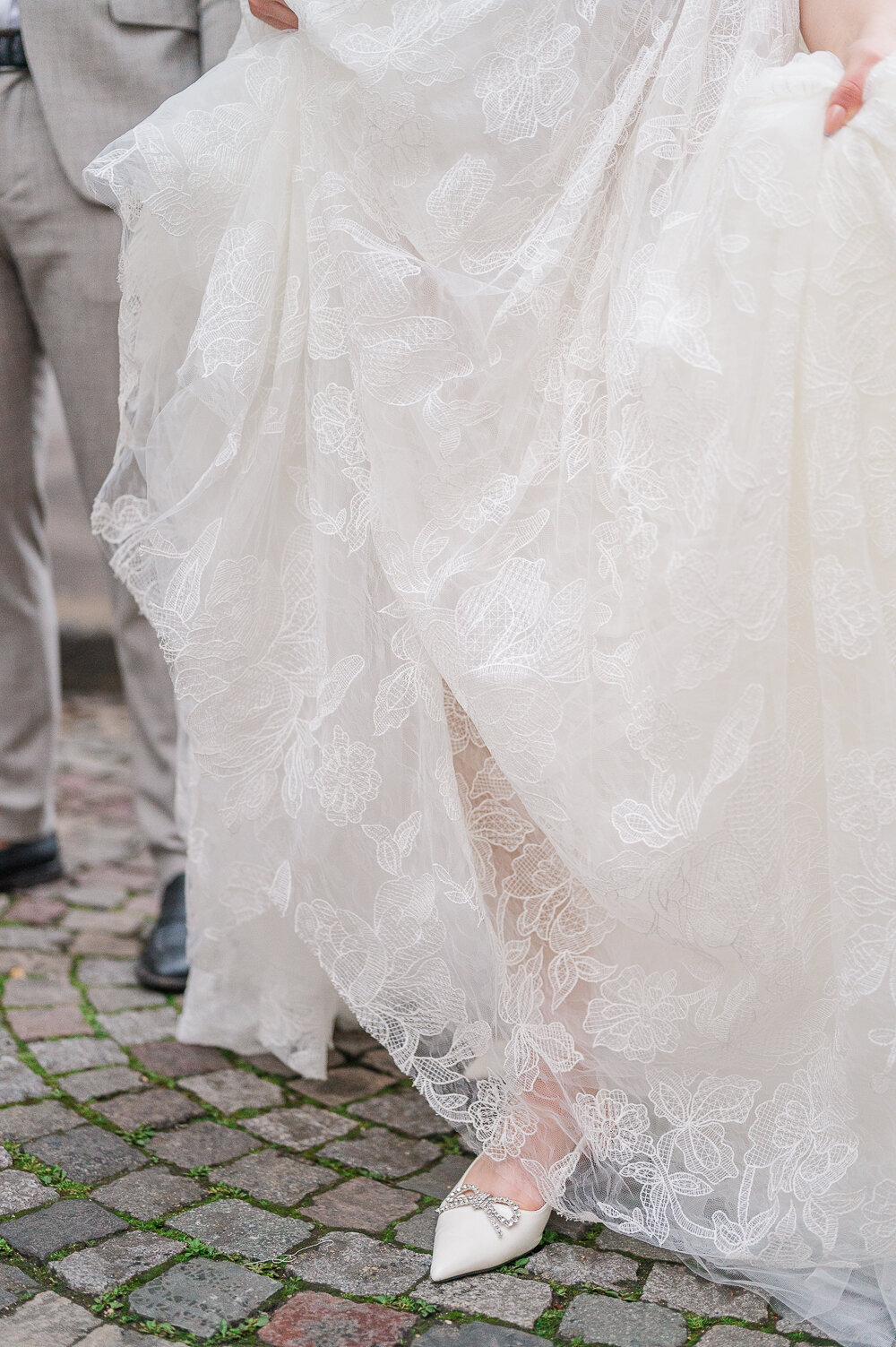 Bridal-Details-Wedding-Shoes-1