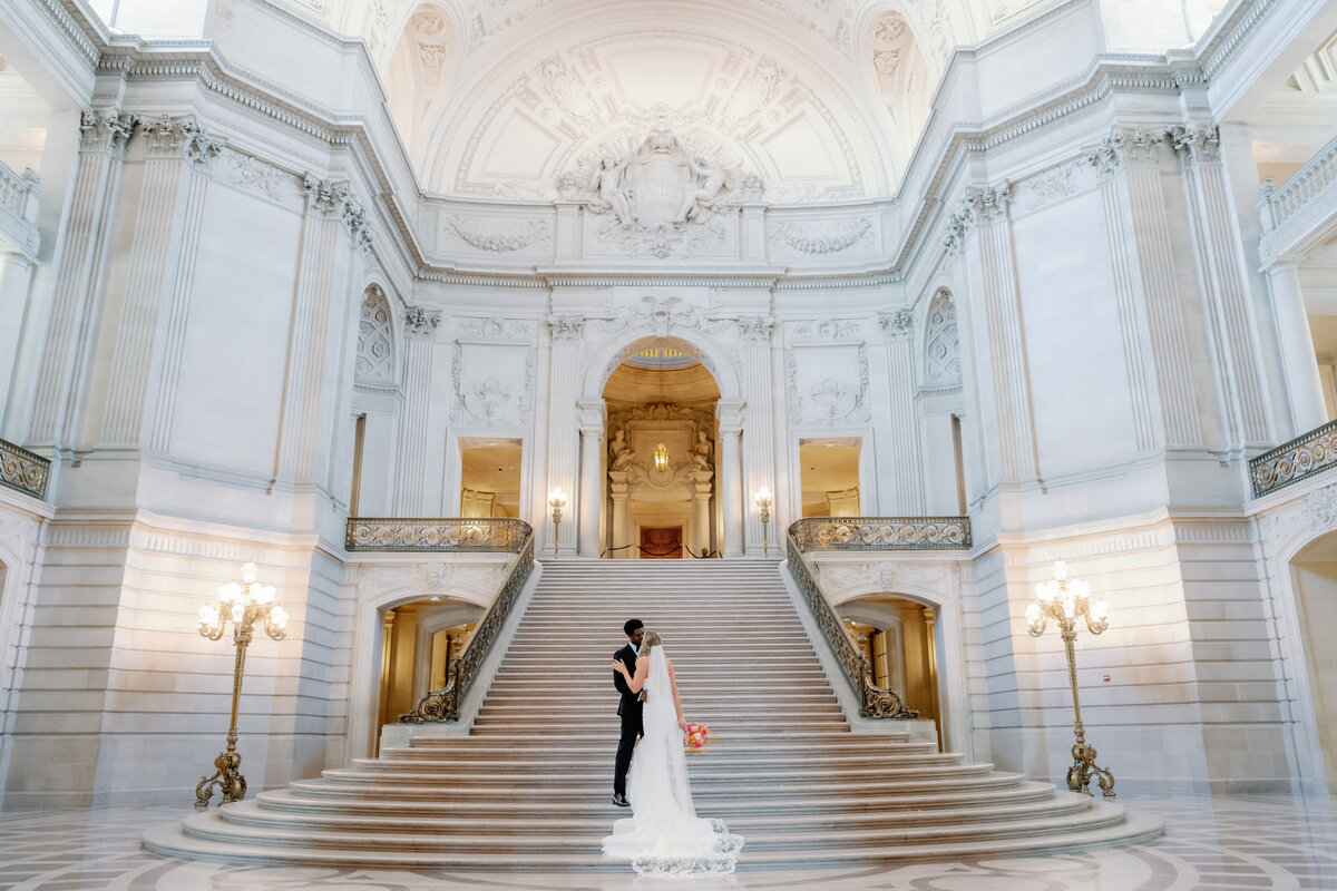 Sarah & Aaron SF city Hall Wedding-2