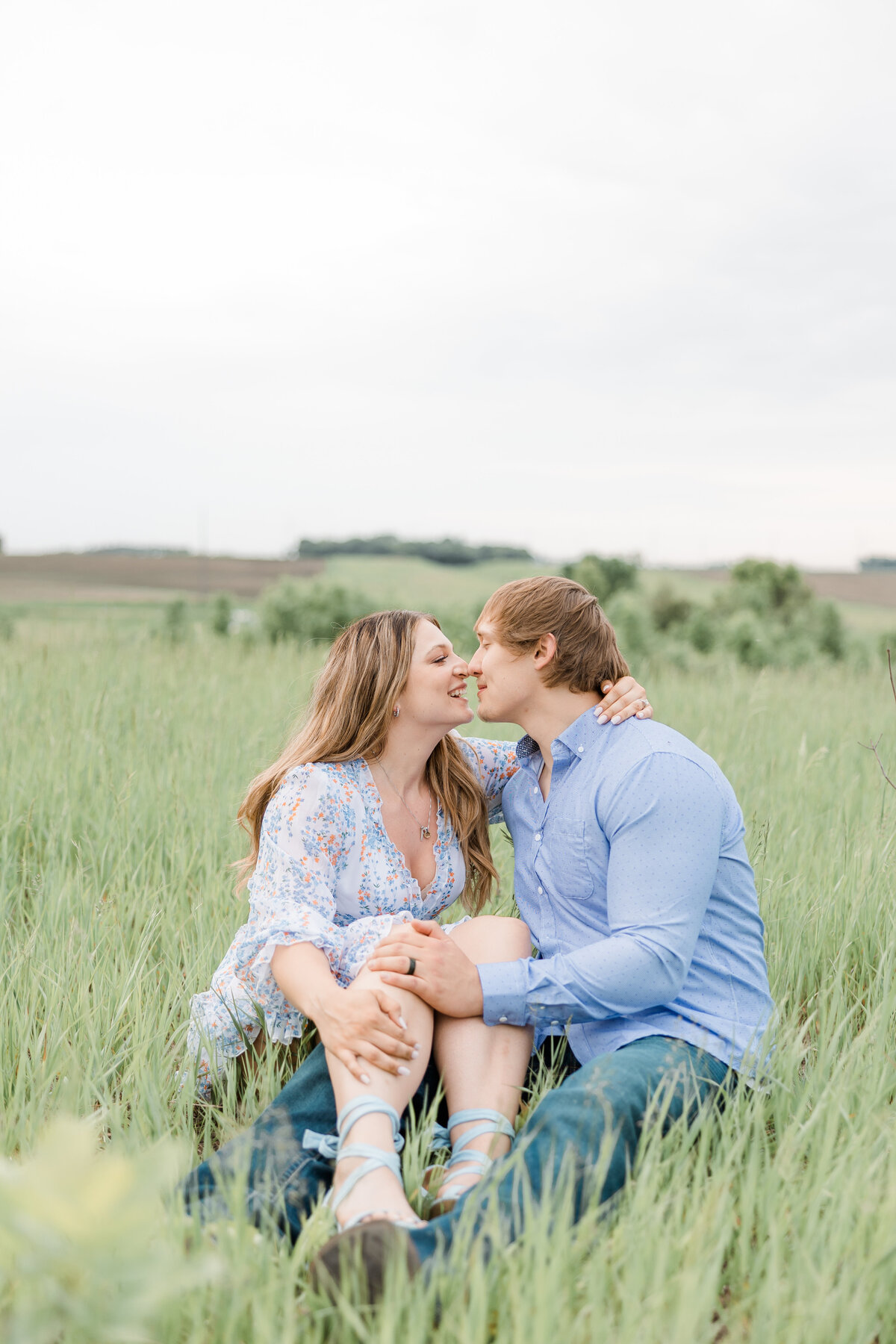 engagement-session-hutchingson-mn (53)