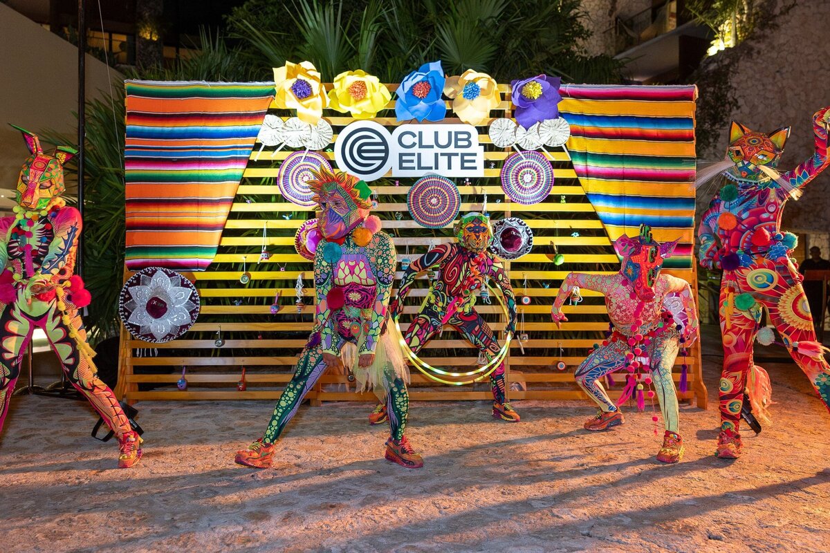 0287-travel-and-leisure-2024-club-elite-noir-9-creatives-3P6A5477-Enhanced-NR_resized_2500