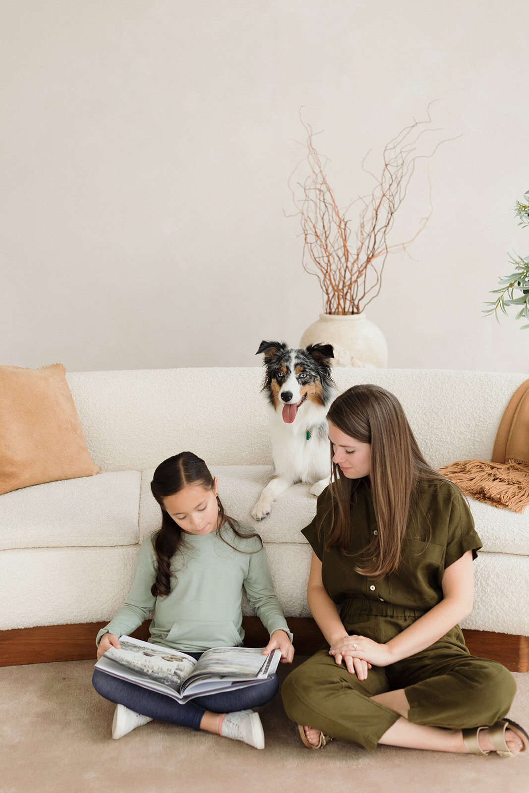 dog therapy with child