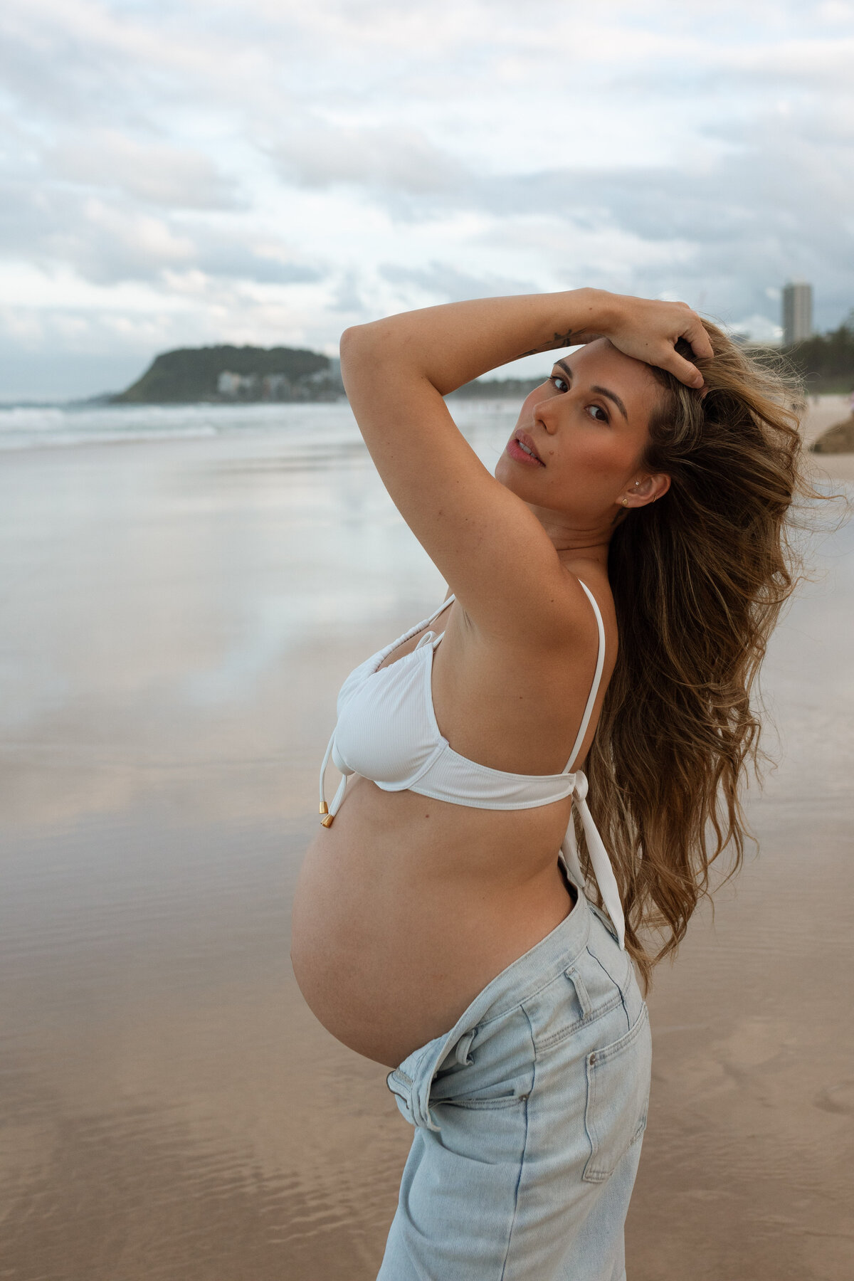 Best Gold Coast Photographer - Burleigh Beach- Maternity -Photoshoot