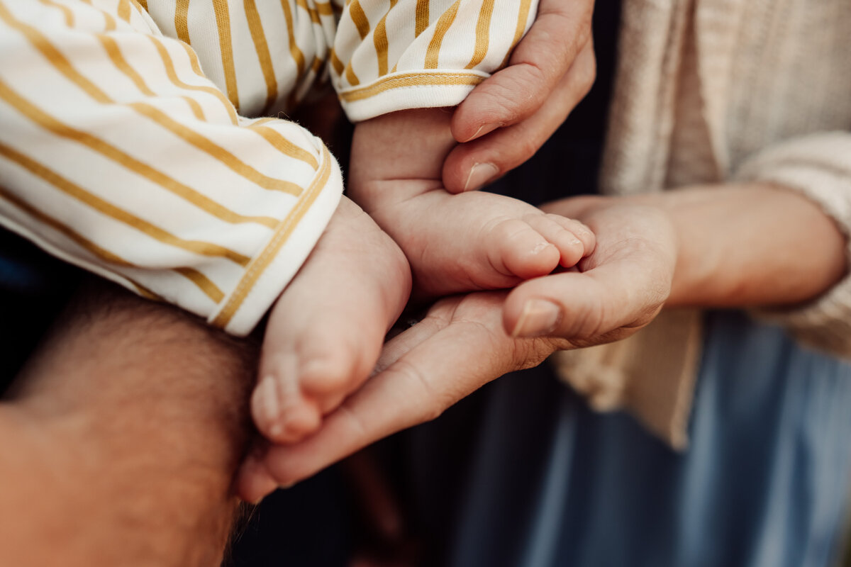 Portland-Newborn-Photos-with-grandparents-Mt-Tabor-Park-583