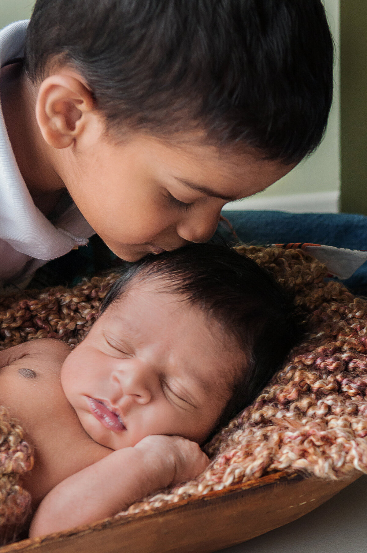 VANCOUVER_NEWBORN_PHOTOGRAPHER-0113