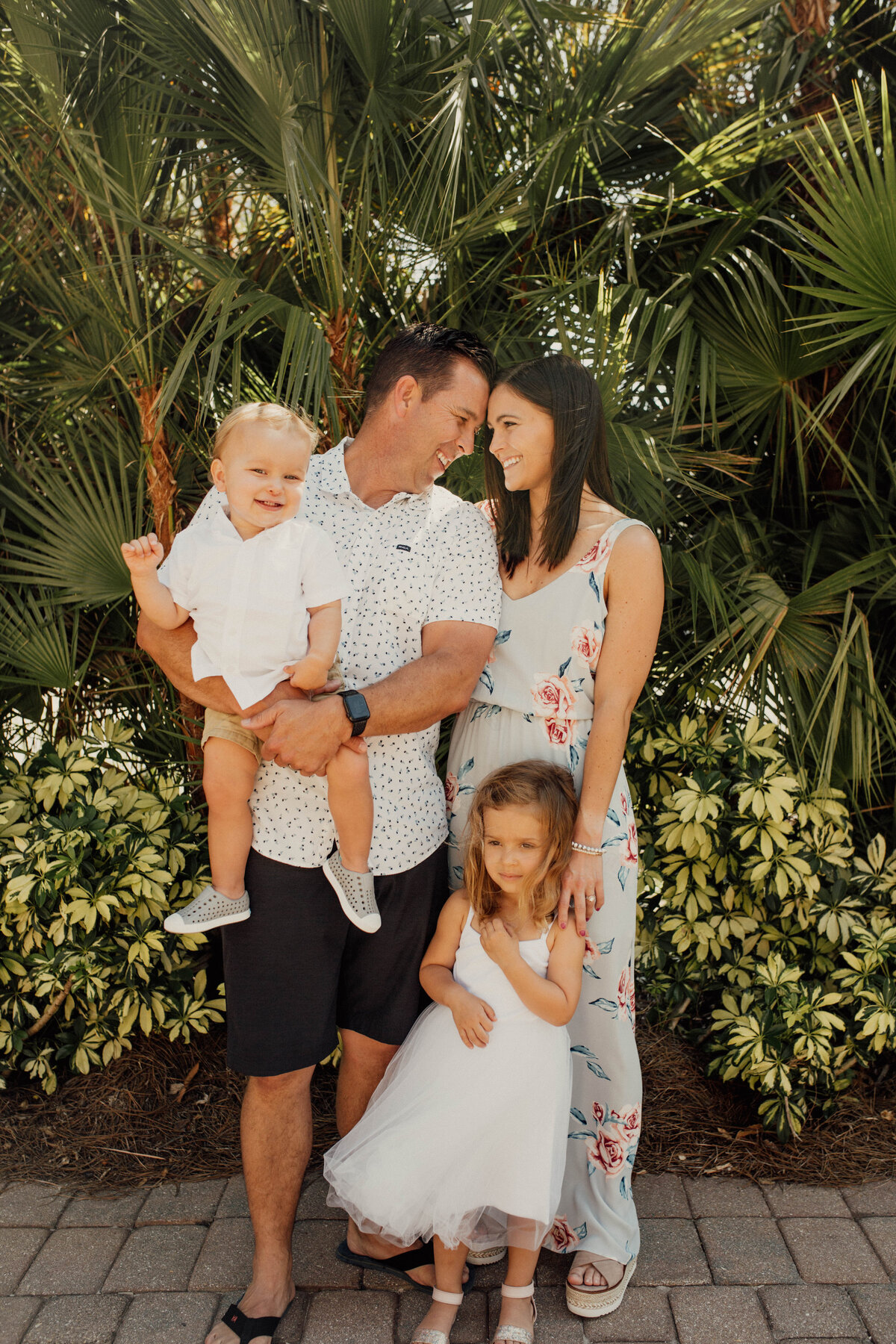 AngelinaMelodyPhoto_DobekFamily2021-2