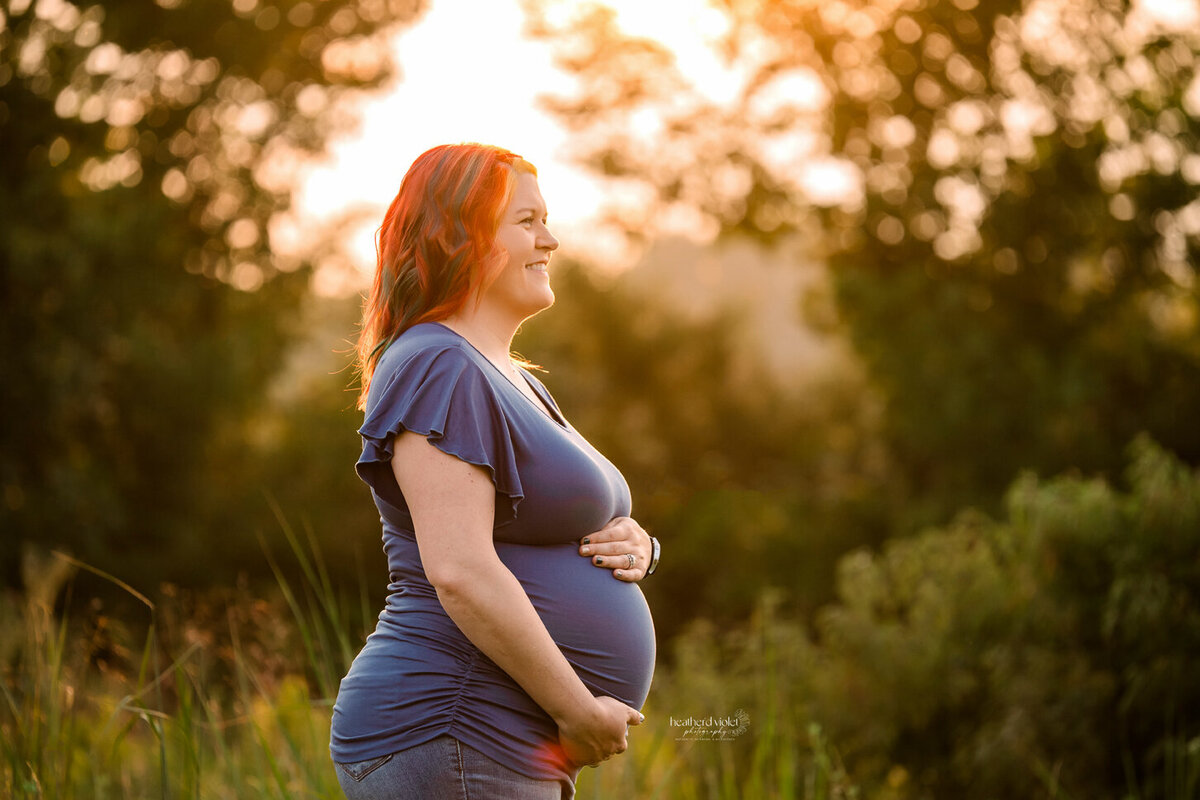 maternity photographer in Lafayette IN, maternity portraits in Lafayette IN, professional maternity photos