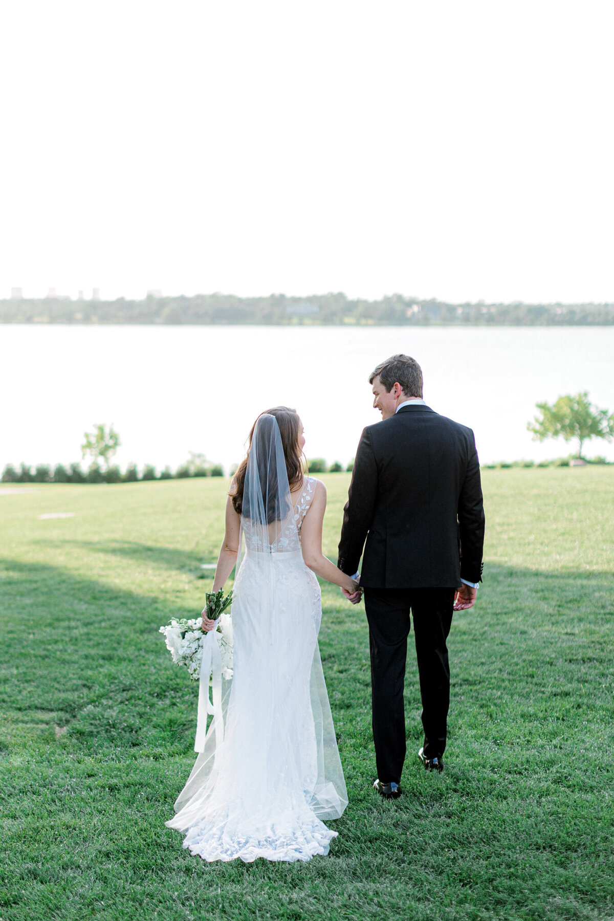 Gena & Matt's Wedding at the Dallas Arboretum | Dallas Wedding Photographer | Sami Kathryn Photography-171