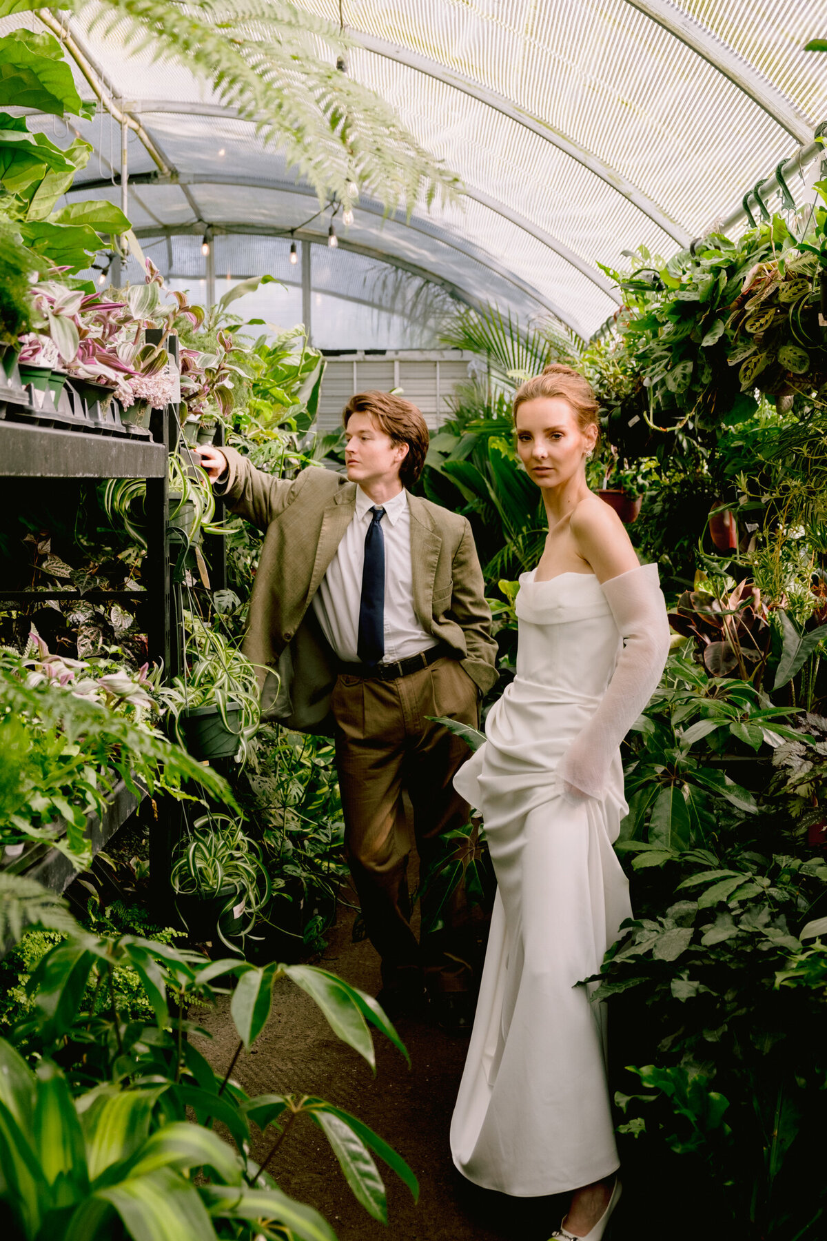 charleston-documentary-wedding-photographer-bridal-inspo-green-house-elopement-styled-bridal-photoshoot50